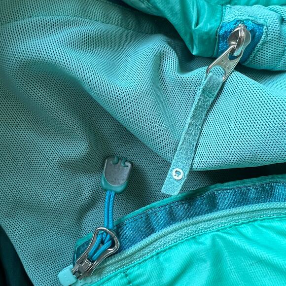 Lululemon Down Puffer Jacket Womens Size 10 Green - Picture 6 of 16